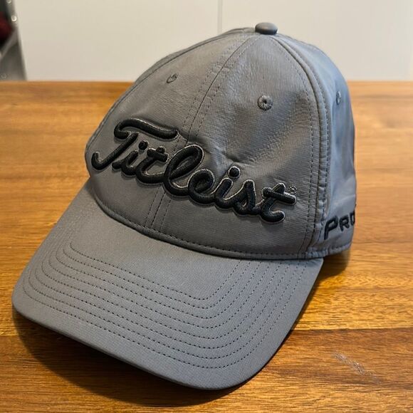 TITLEIST PLAYERS BREEZER ADJUSTABLE HAT 2022 - Picture 2 of 8